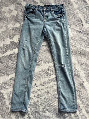 Lucky Brand Light Blue Skinny Distressed Jeans